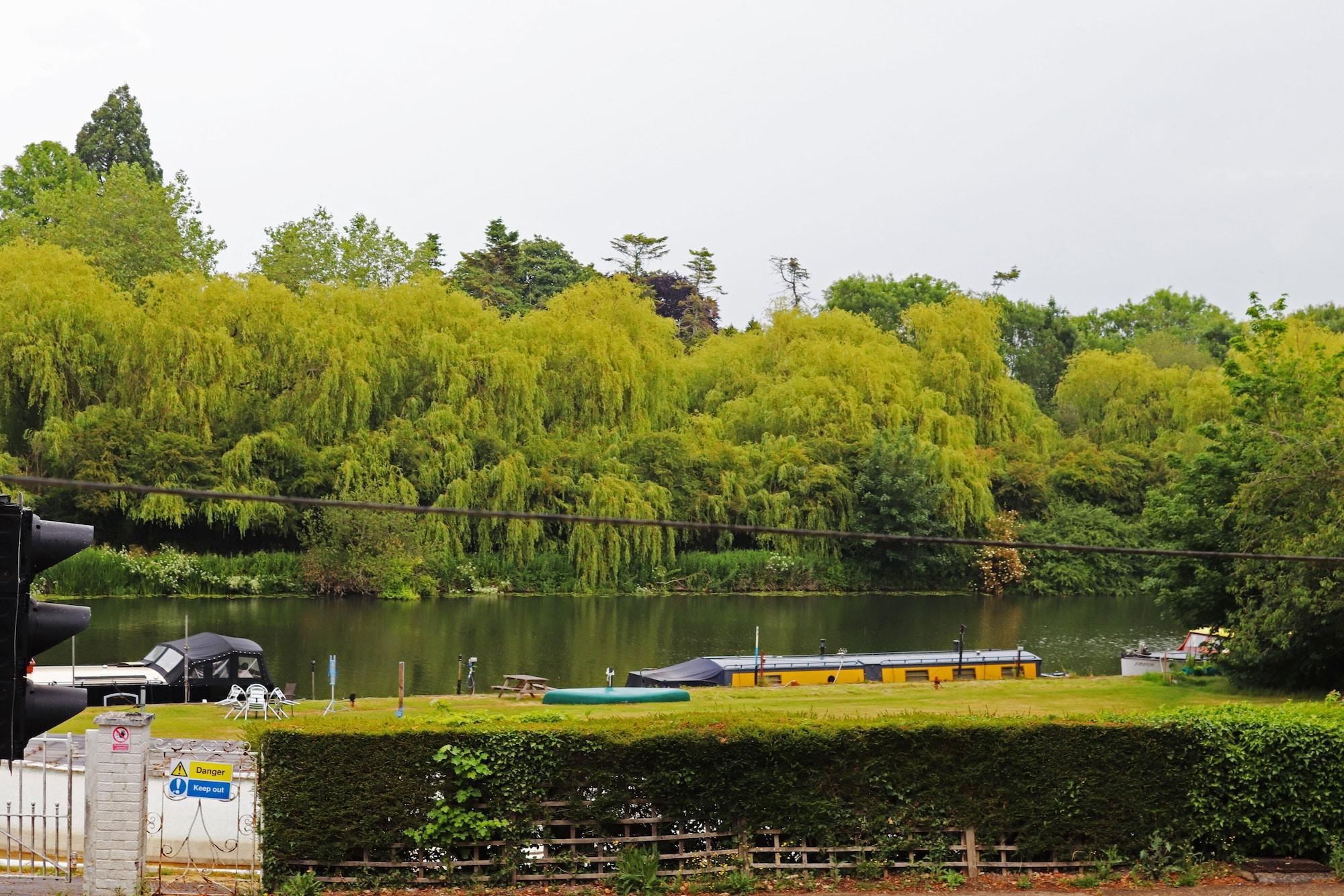 Shillingford Bridge Hotel Wallingford Esterno foto