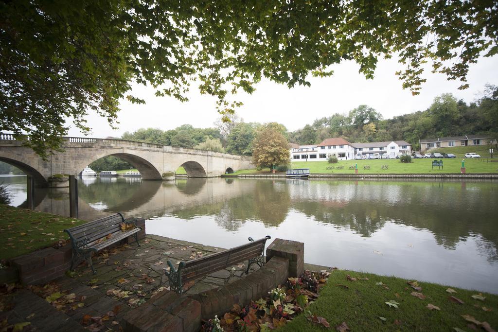 Shillingford Bridge Hotel Wallingford Esterno foto