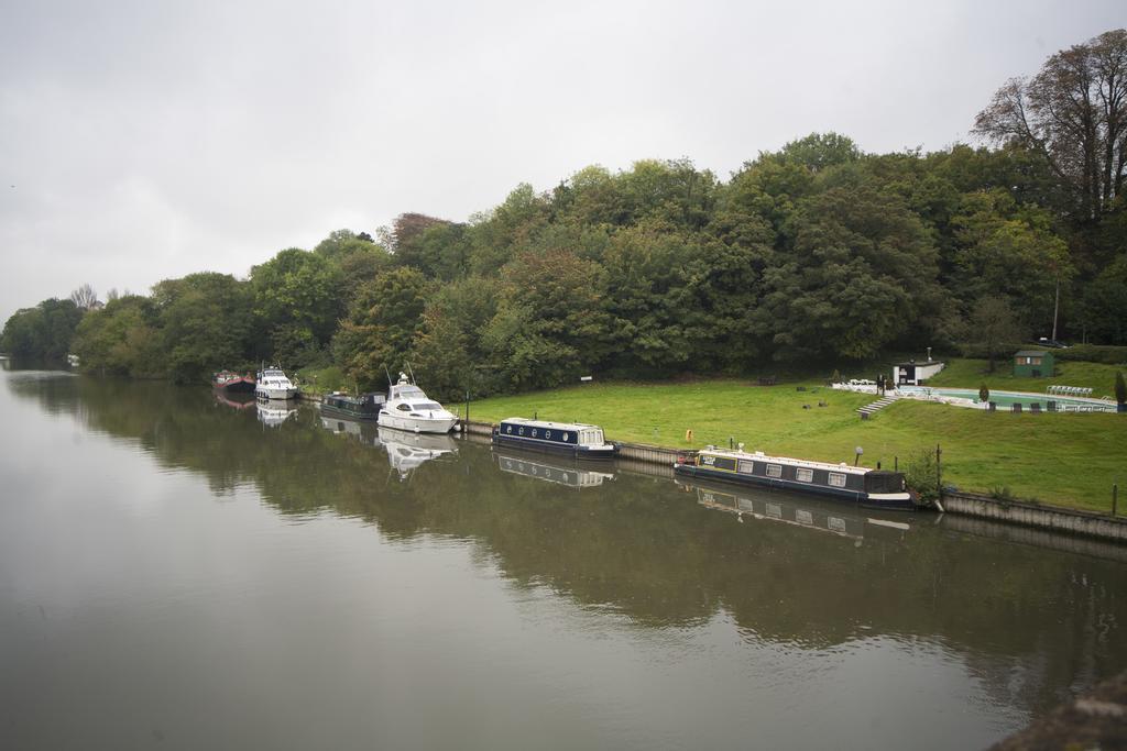 Shillingford Bridge Hotel Wallingford Esterno foto