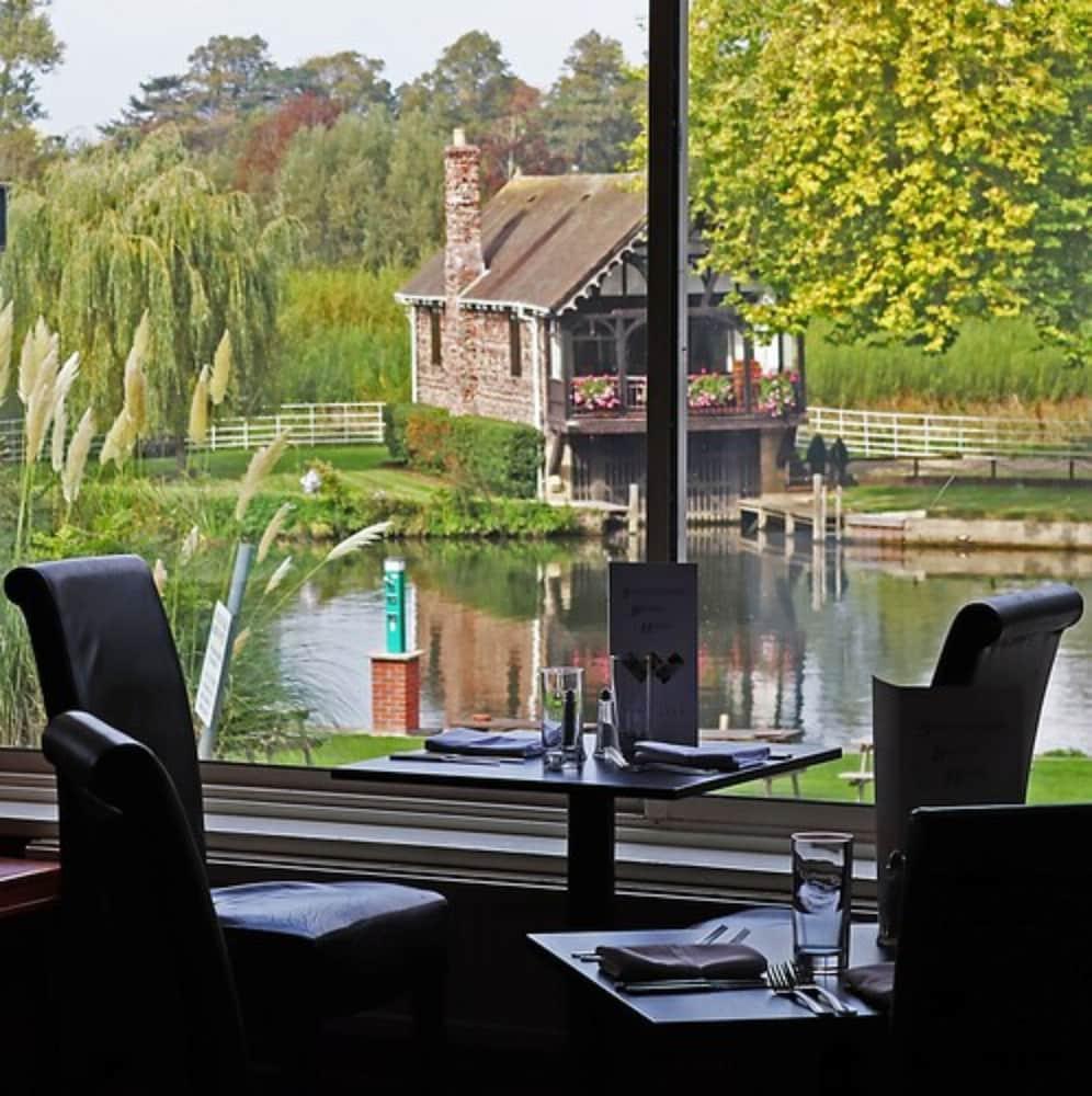 Shillingford Bridge Hotel Wallingford Esterno foto